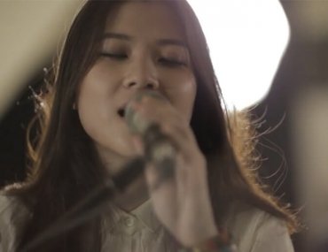 Danilla Performs on Sounds From The Corner