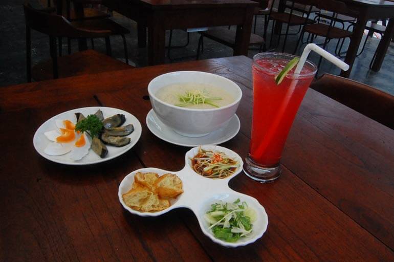 TAN Lunch & Bar Yogyakarta