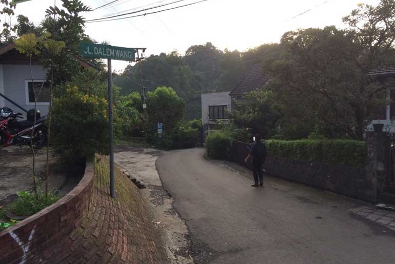 Bin Idris Jalan Bebas Hambatan Music Video