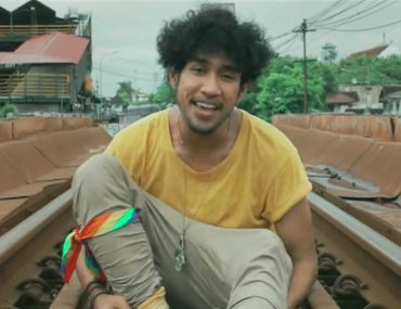 Teddy Adhitya Let Me Music Video