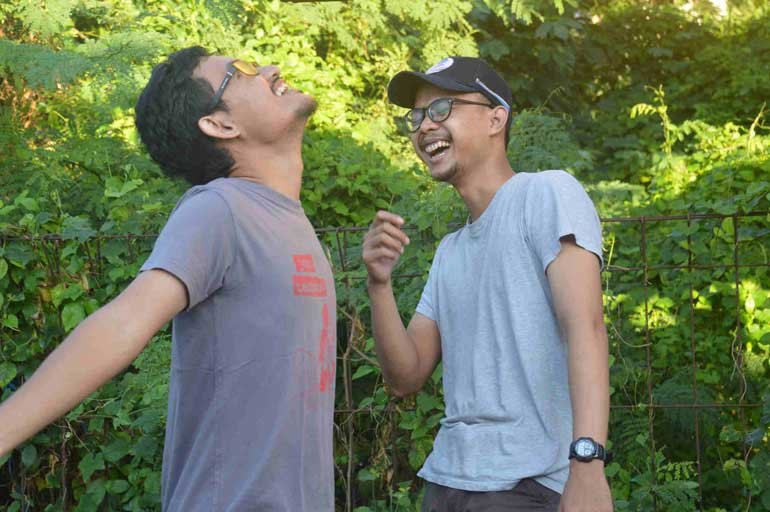 Jono Terbakar Pesantren Kilat Mini Album