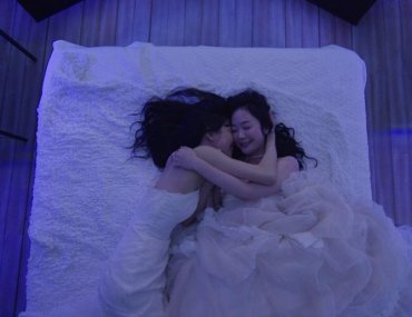 A Bride for Rip Van Winkle - Haru Kuroki(Nanami Minagawa) & Cocco(Mashiro Satonaka)