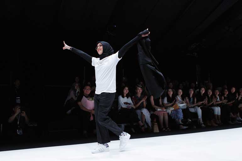 Australian and Indonesia Designers Joined Forces on Jakarta Fashion Week 2017