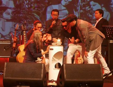 Naif 7 Bidadari Album