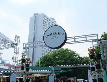 Sunday Market Bringing All Together Report