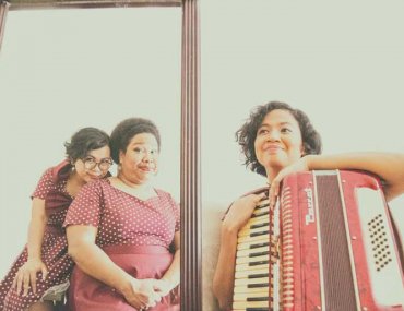 Nostalgia Bersama Album Perdana Nonaria