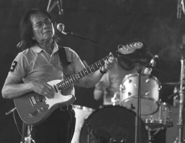 Yon Koeswoyo of Koes Plus Passed Away