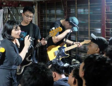 Heartfelt #3 A Gig Full of Warmth and Sweat
