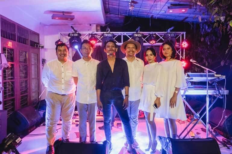 Atlesta Gestures Mini Concert Review