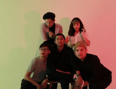 ROBBRS Dalam Remangmu Single