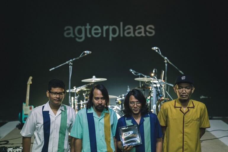 Review The Adams Agterplaas Album