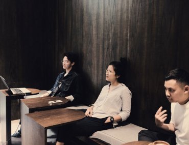 Mantra Vutura ft. Danilla Biar Review