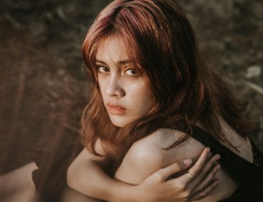 Kanina Hell/High Water Review Single