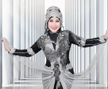 Reuni Elvy Sukaesih & Tokyo Ska Paradise Orchestra di Synchronize Fest Elvy Sukaesih x Tokyo Ska Paradise Orchestra di Synchronize Festival 2025