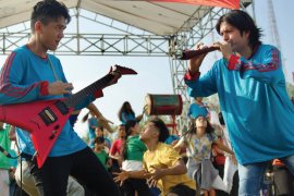 Review: "Para Perasuk", Film Ambisius Wregas Bhanuteja Jatuh di Bawah Ekspektasi