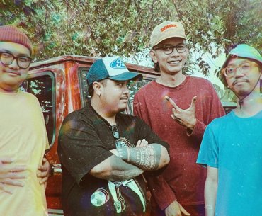 Kangen Fuzz Rock 90-an? Peni Sajikan Single "Allegori"